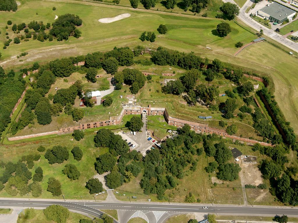 Twierdza Torun - Fort IV Exterior foto